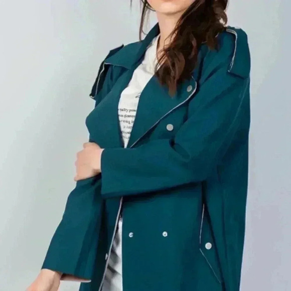 Lovely Oversized Coat - Picture 5 of 5